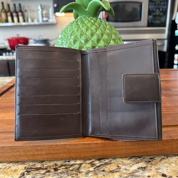 Loewe Calf Skin Men’s or Ladies Wallet - Picture 5 of 9